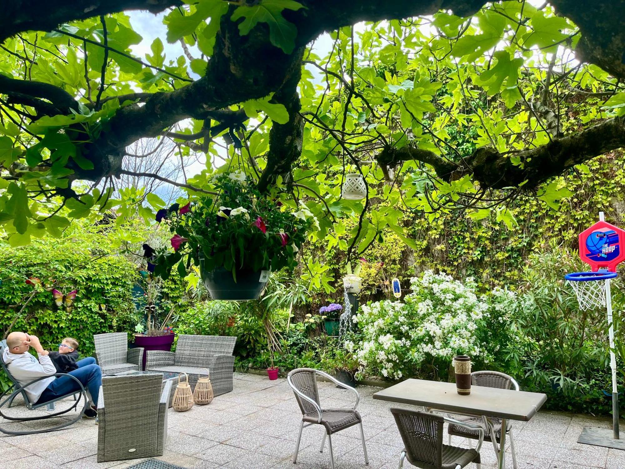 La Casa, Acces Terrasse De L'Etablissement Daire Rives  Dış mekan fotoğraf